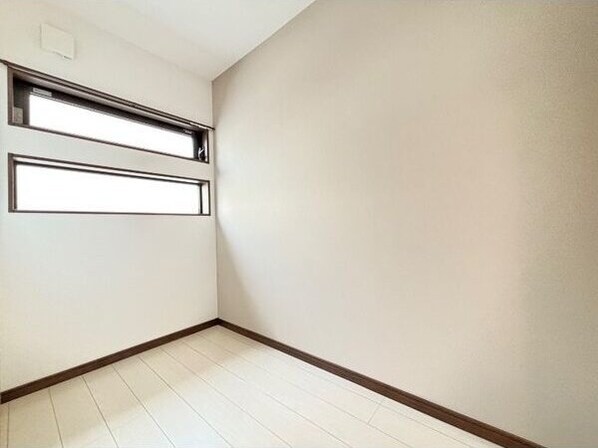 R-SMART 福田町駅の物件内観写真